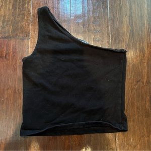 One shoulder top